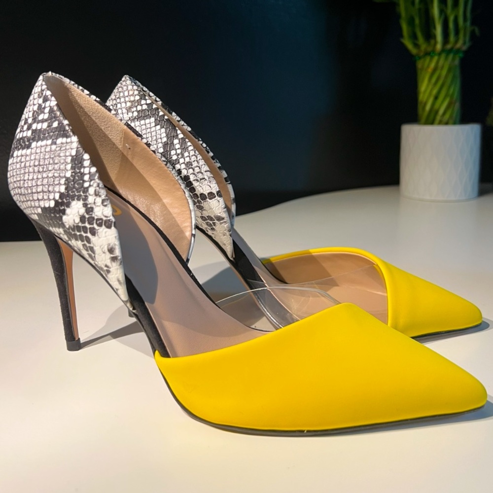 Mix No 9 Yellow Snake Print Pointed Toe Stilletto Heel